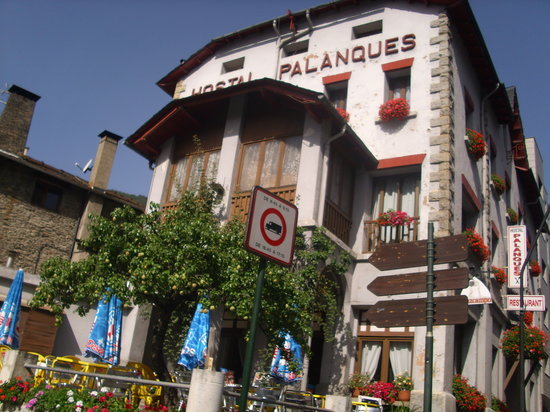 Place Hostal Palanques