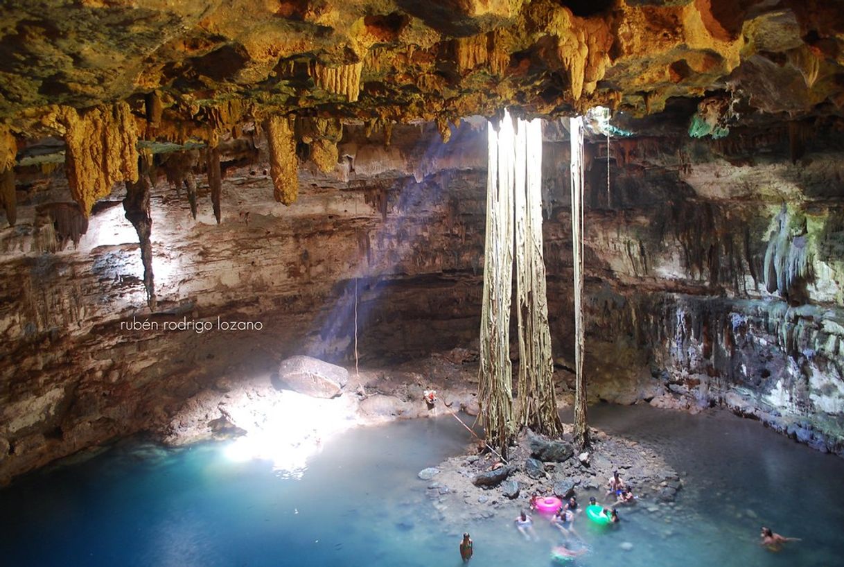 Lugar Cenote Sambulá