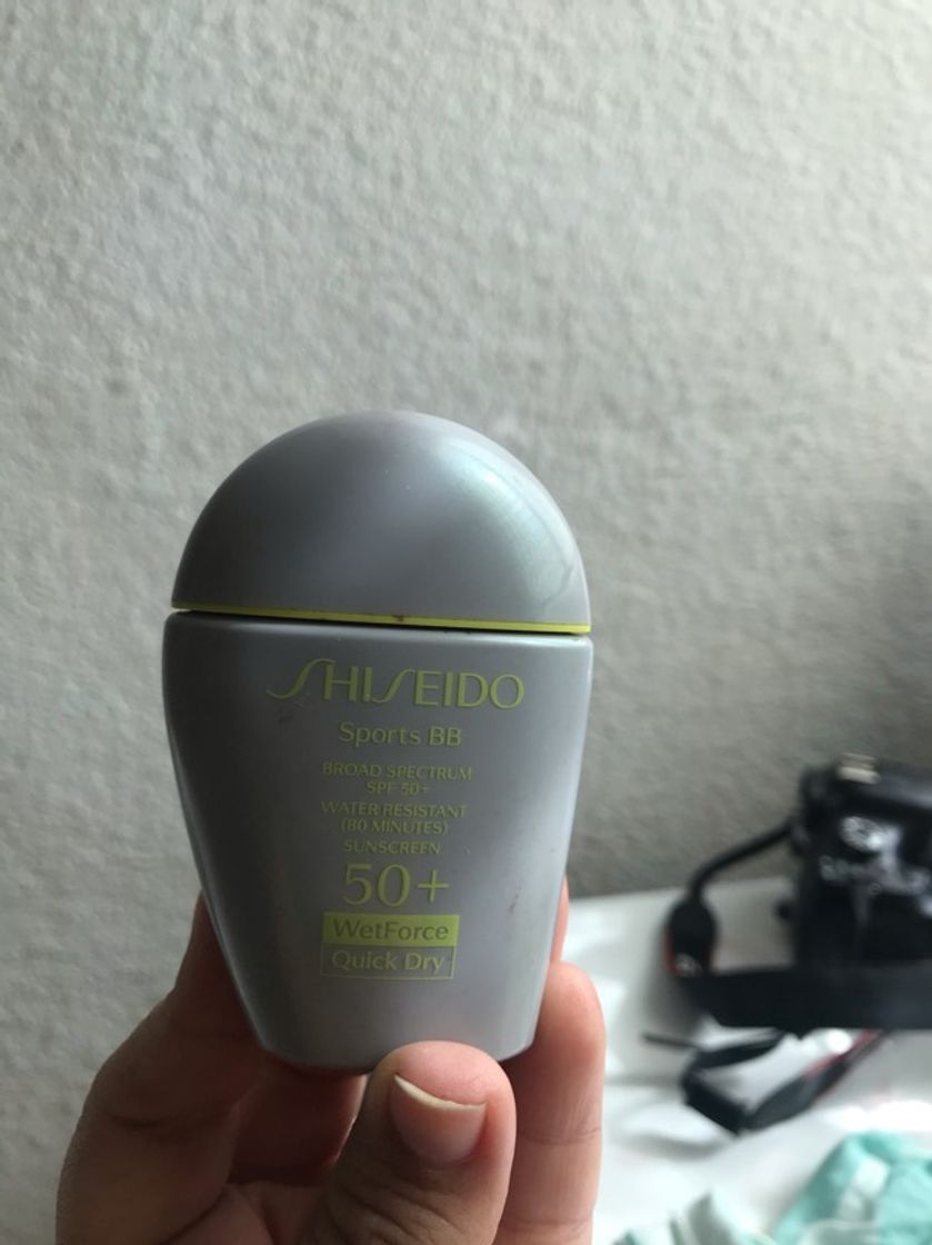 Products Shiseido - Protector solar con color sports bb medium spf 50