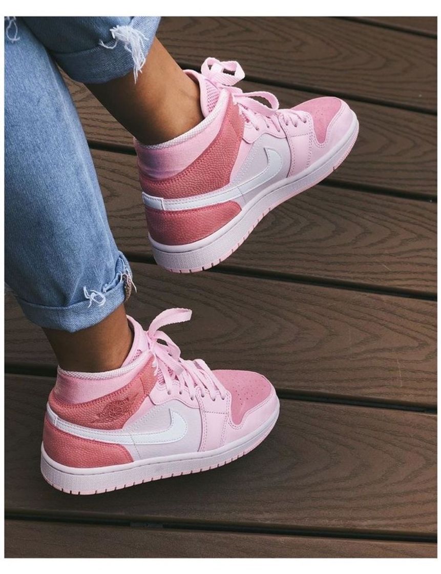 Fashion pink sneakers