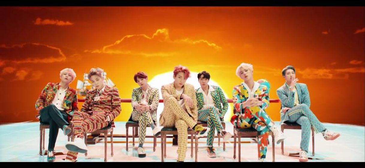 Music BTS IDOL