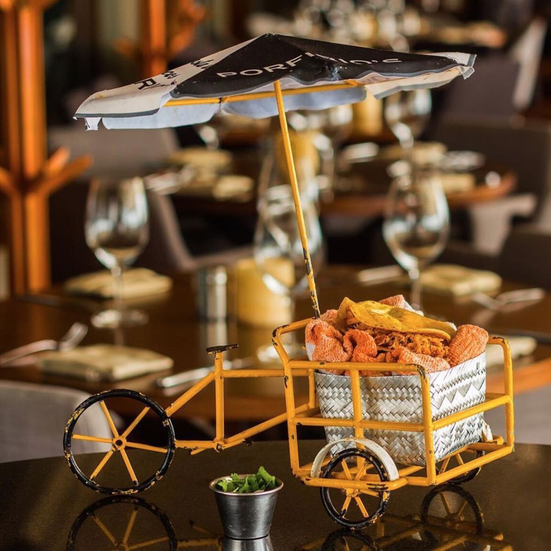 Restaurant Porfirio's Guadalajara | Restaurante de comida mexicana