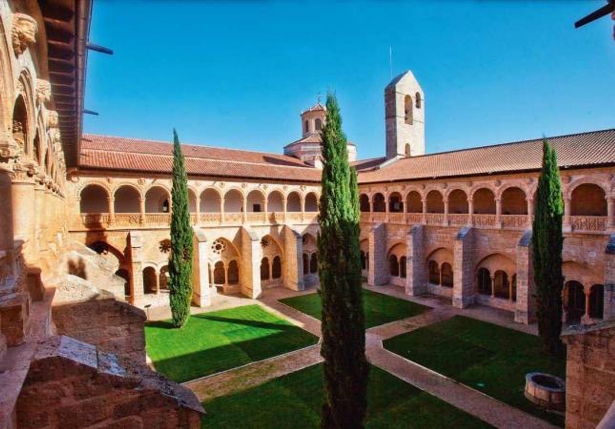 Lugar Castilla Termal Monasterio de Valbuena