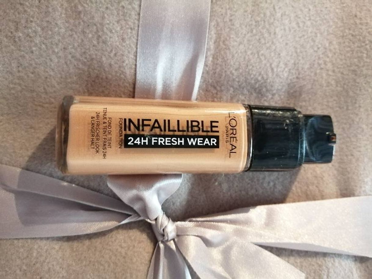 Product L'Oréal Paris Make-up designer Infalible 24H Fresh Wear Base de Maquillaje de