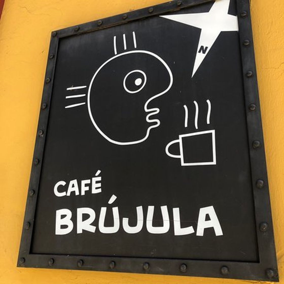 Restaurantes Café Brújula