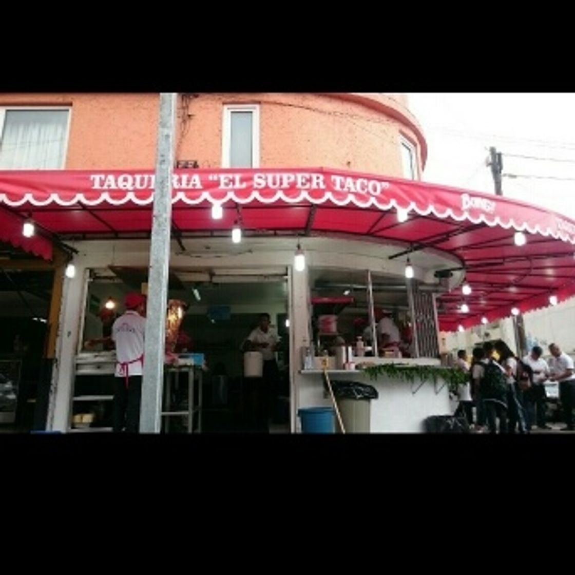 Restaurants Supertaco Bombas