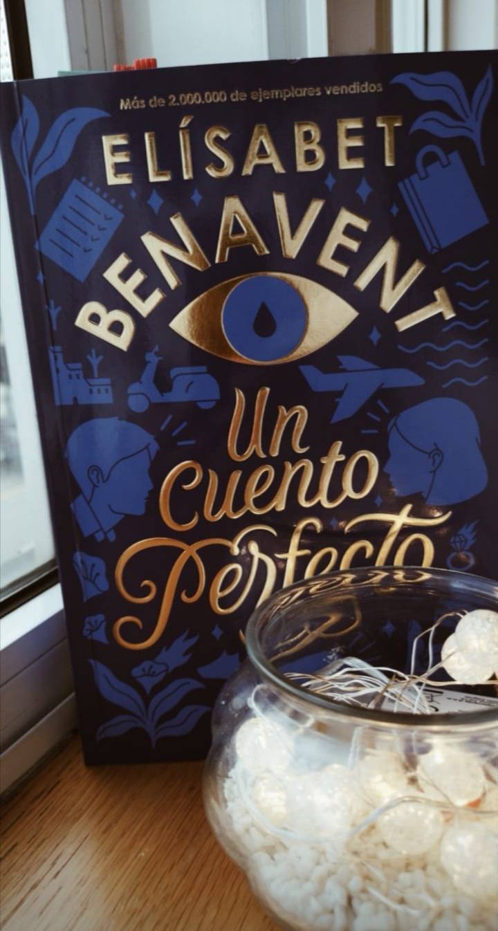 Moda UN CUENTO PERFECTO | ELISABET BENAVENT | Comprar libro ...