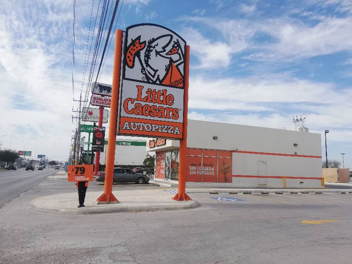 Restaurants Little Caesars Valle Alto