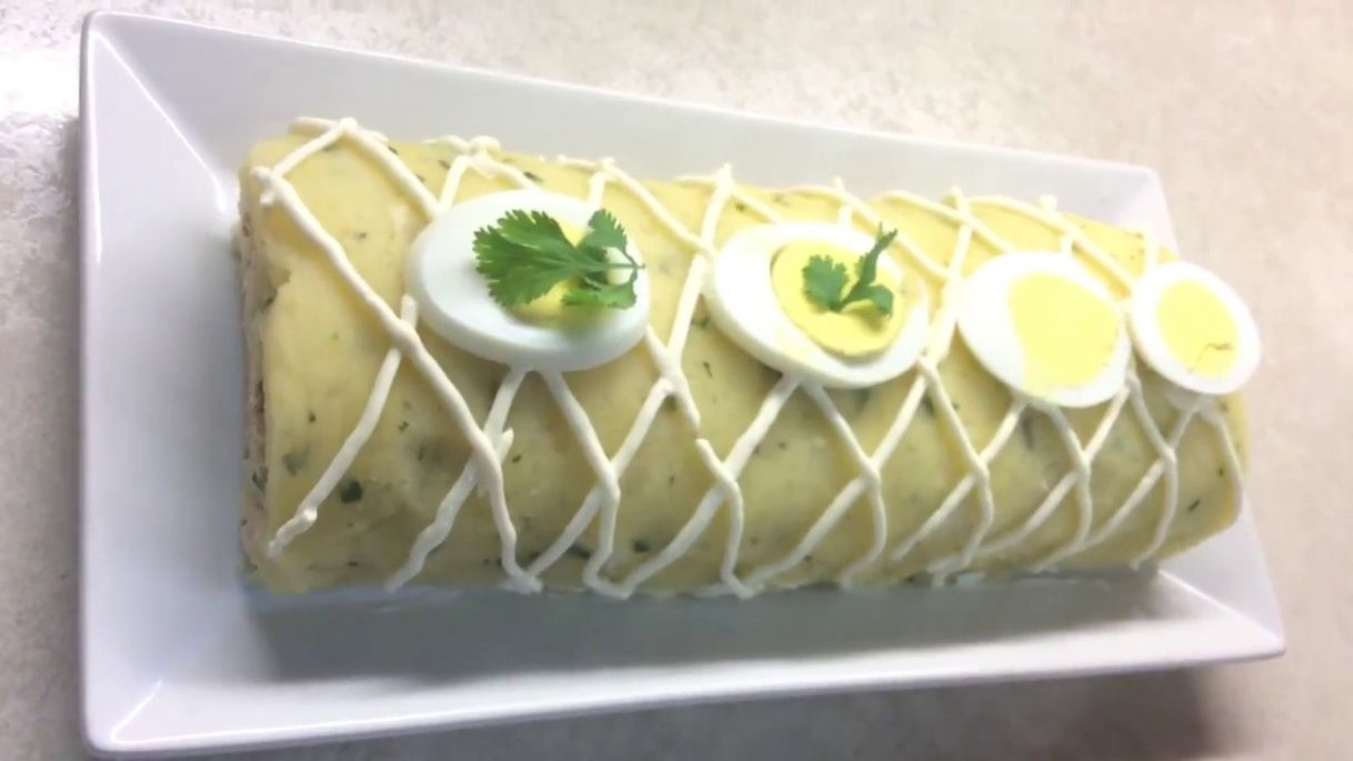 Social Enrollado de atún. 