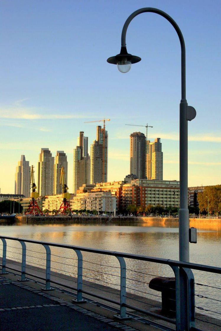 Lugar Puerto Madero