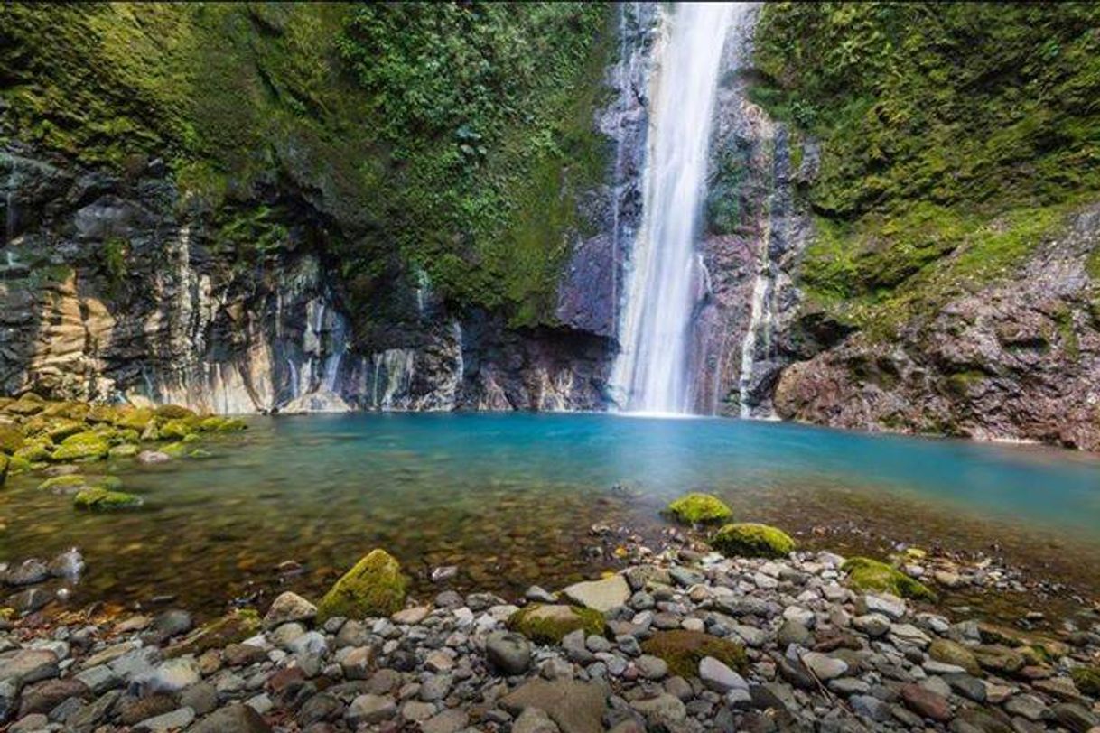 Lugar Catarata Tesoro Escondido