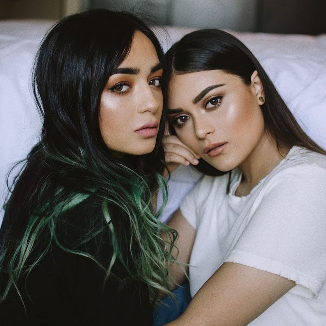 Social Calle y Poché - YouTube