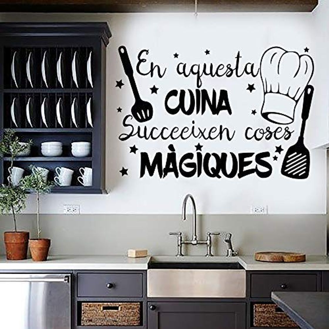 Product Docliick® Vinilo Frase Catalán"EN AQUESTA CUINA." Vinilos decorativos vinilo frases motivadoras para