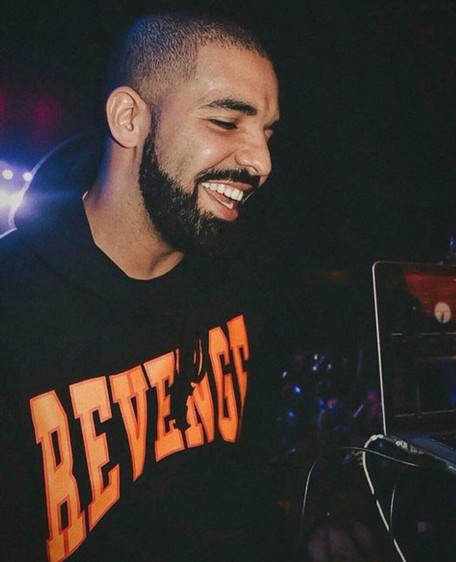 Música Drake papaaa. 😋