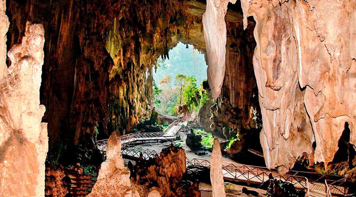 Lugar Cueva de las Lechuzas