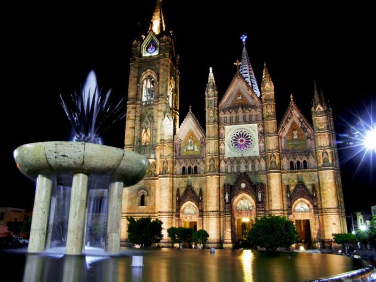 Lugar Templo Expiatorio del Santísimo Sacramento