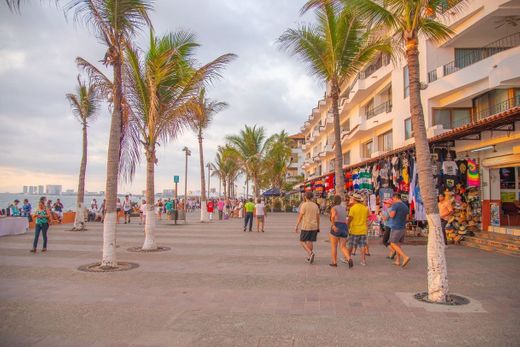 Malecon Puerto Vallarta