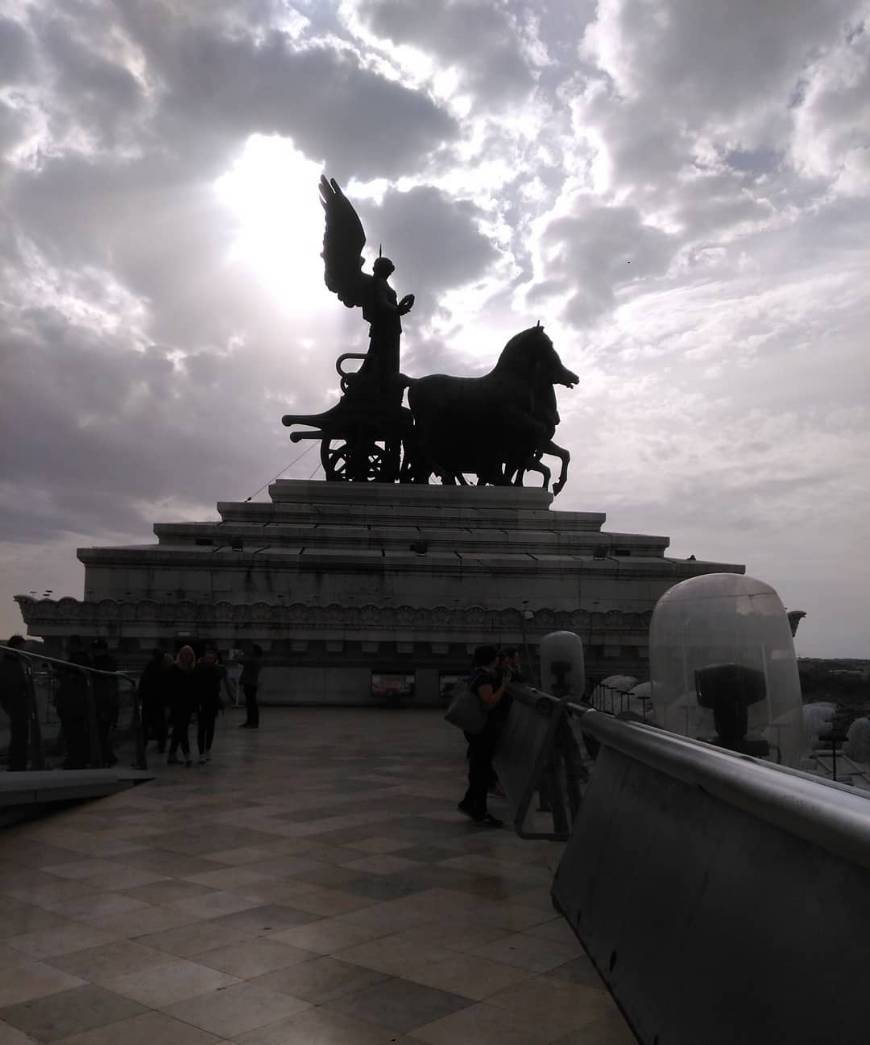 Lugar Monumento a Víctor Manuel II