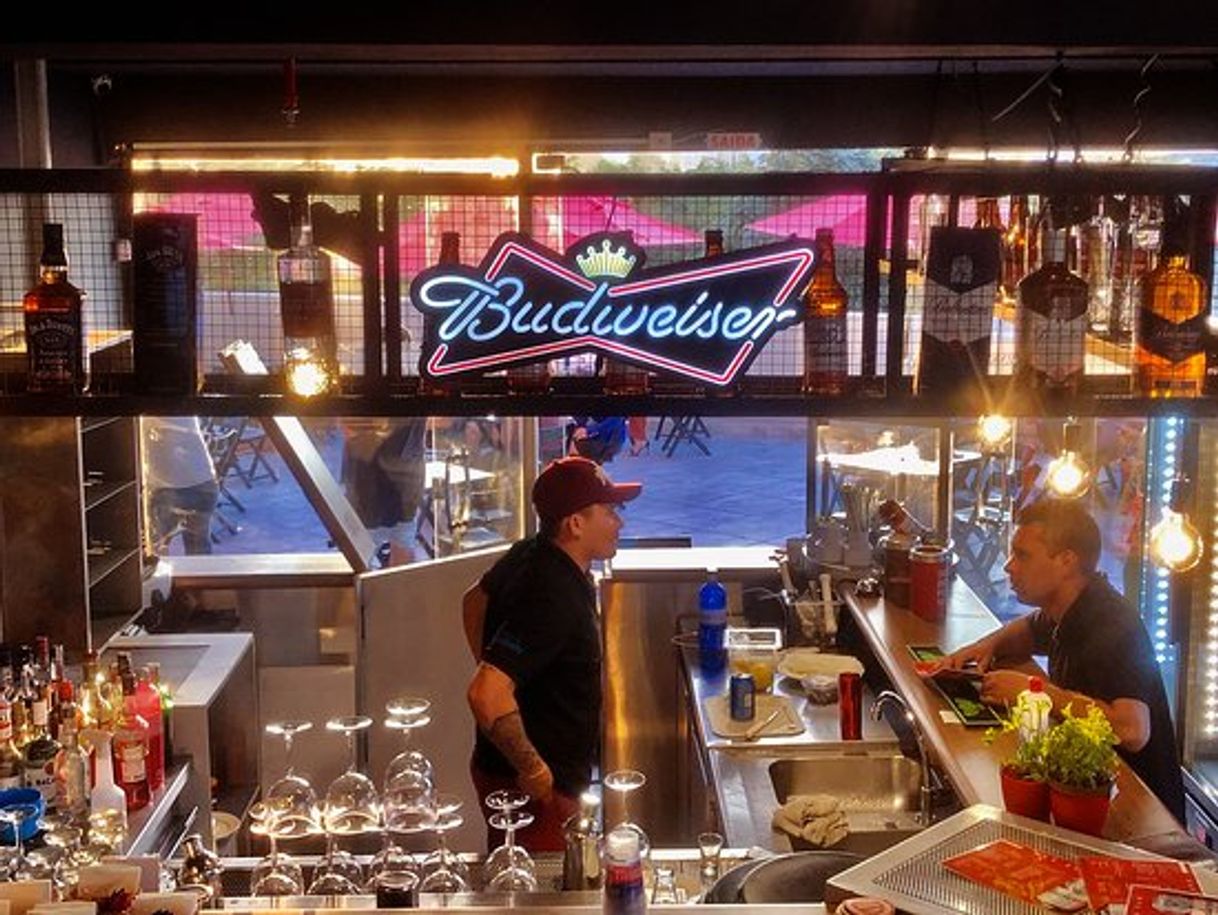 Restaurantes Bar da Bud - The King of Beers