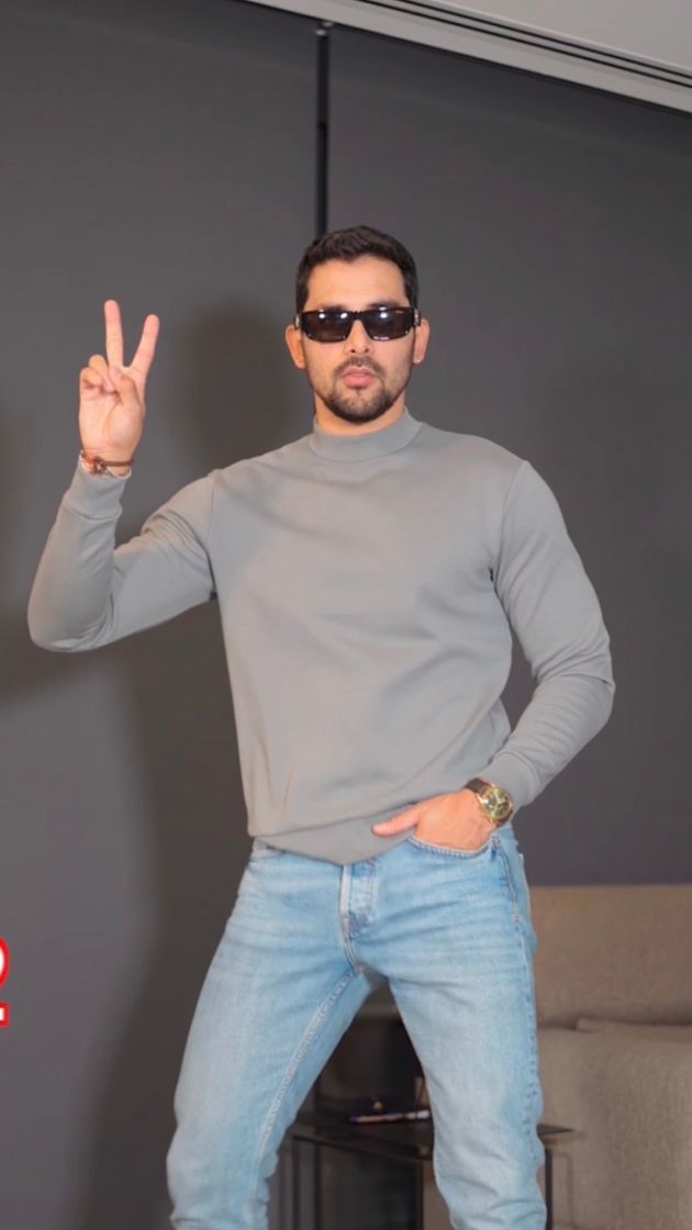 Social MOCK NECK SWEATSHIRT - Grayish