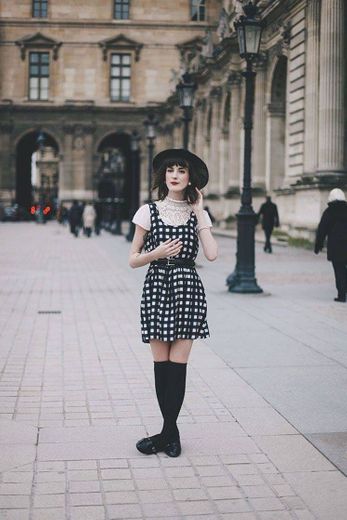French vintage outfit