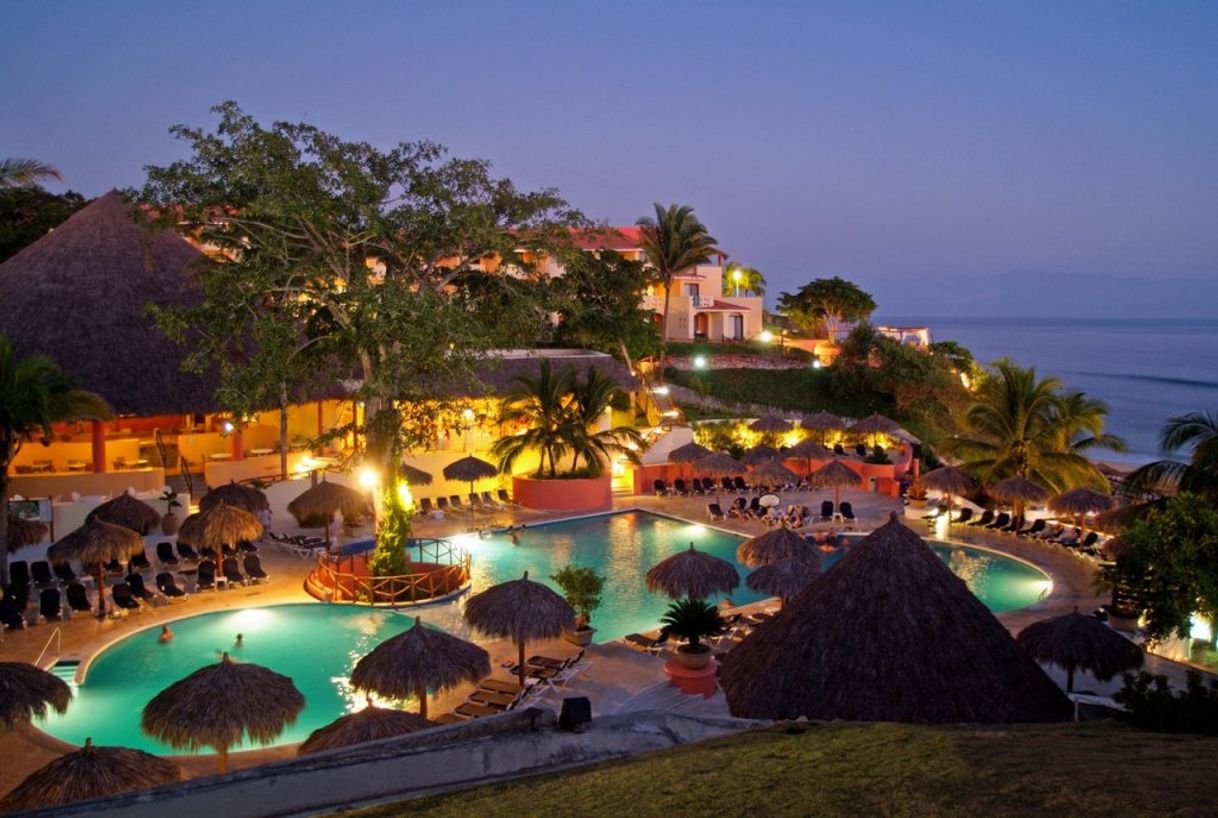 Places Family Selection at Grand Palladium Vallarta Resort & Spa