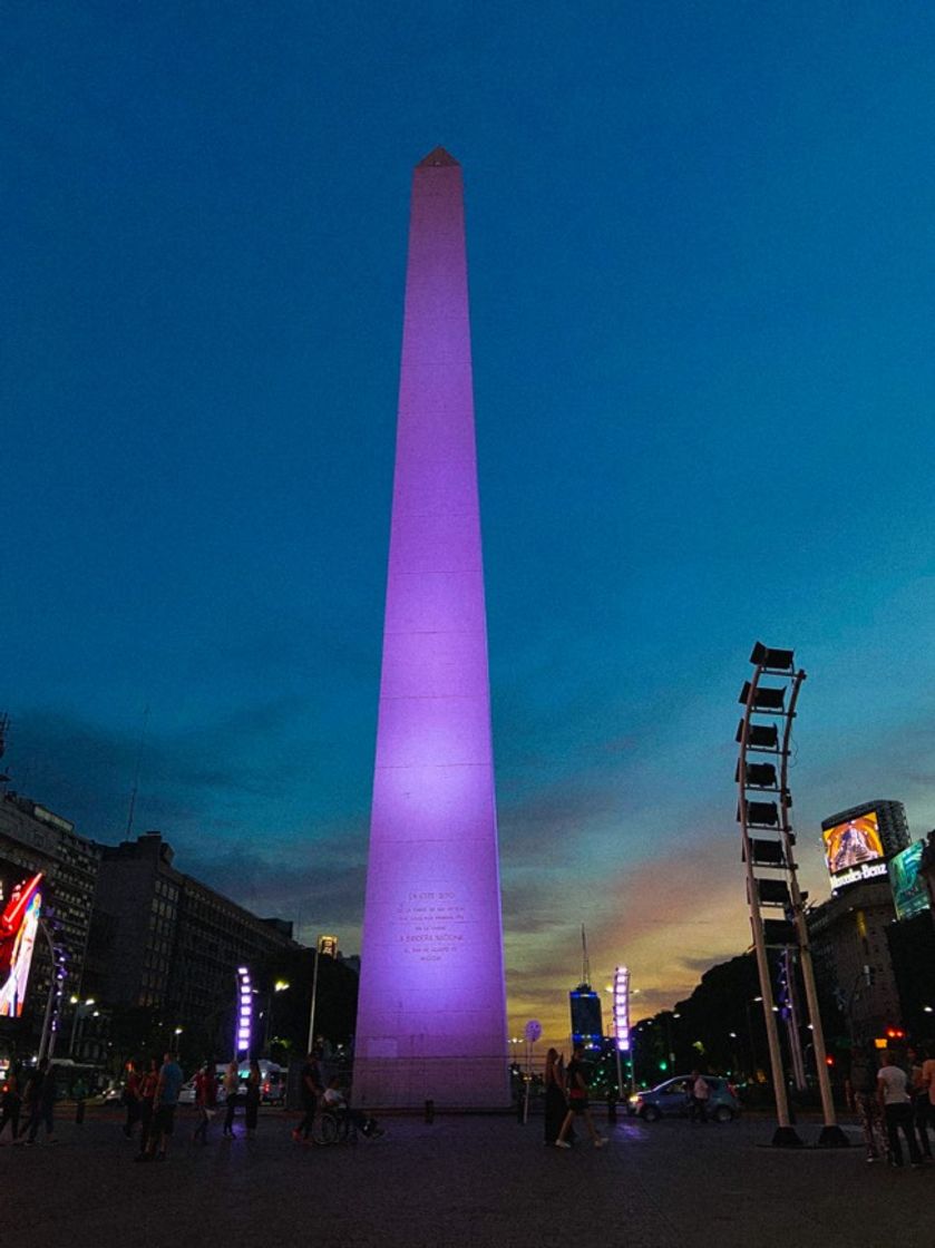 Place Obelisco