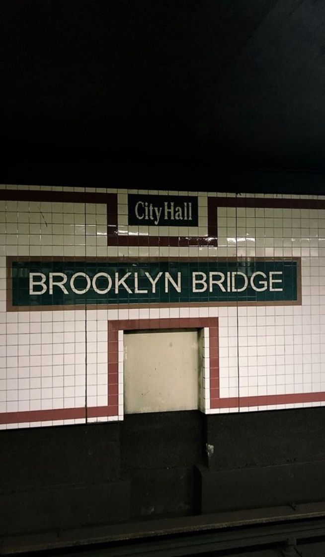 Place Brooklyn Bridge