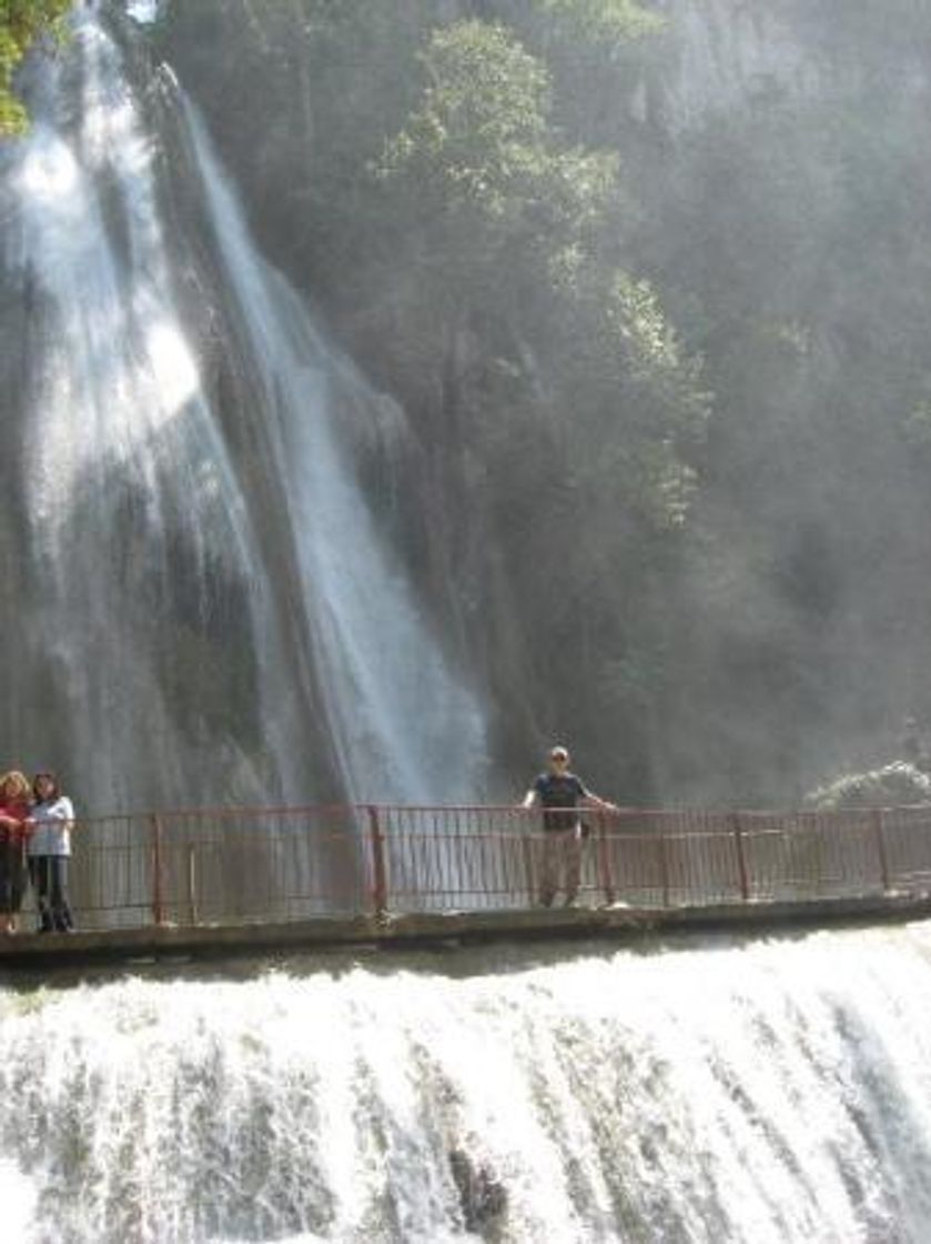 Lugar Cascada Cola de Caballo