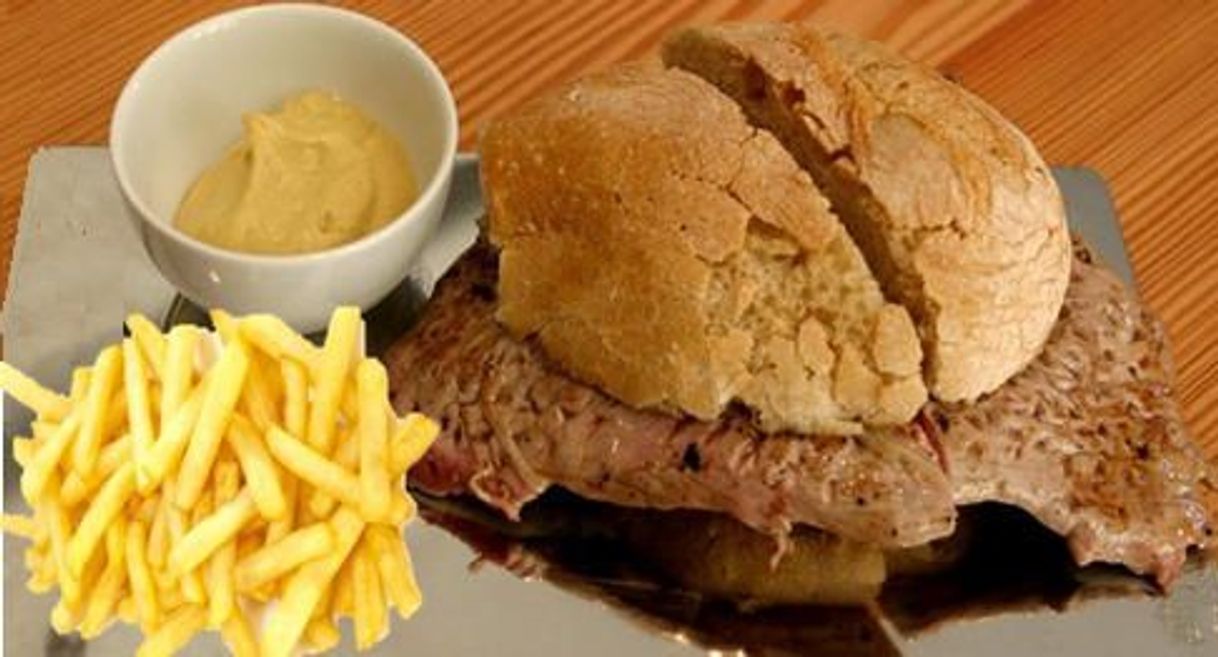 Social Prego no pão