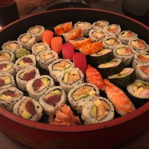 Sakura Sushi