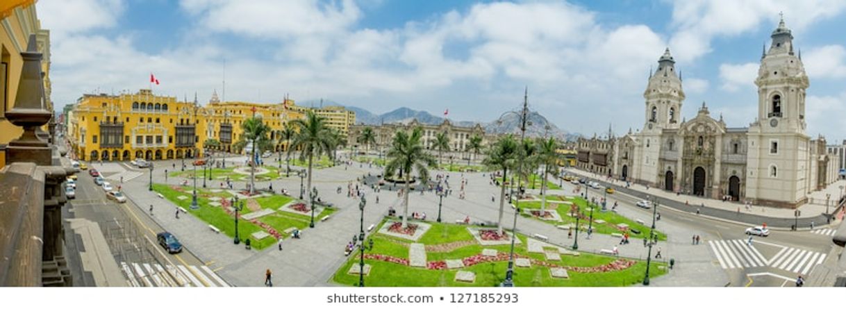 Place Plaza de Armas de Lima