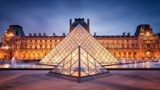 Museo del Louvre