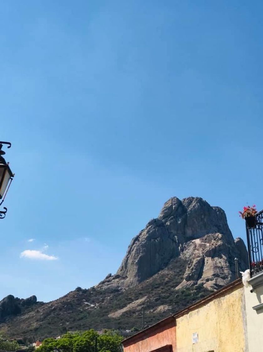 Place Peña de Bernal