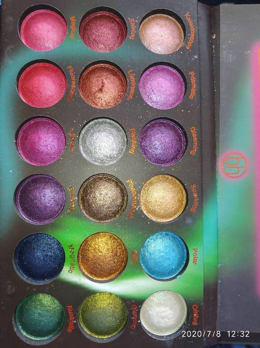 Moda Aurora lights bh cosmetics