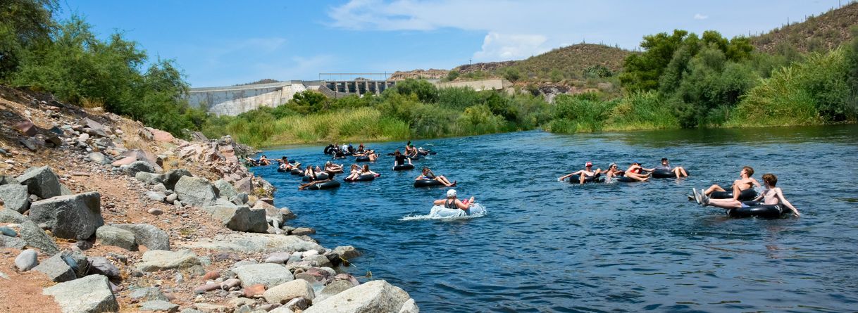 Lugar Salt River Tubing