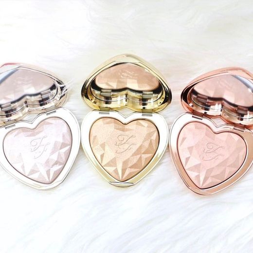 Love Light - Iluminador de  TOO FACED 