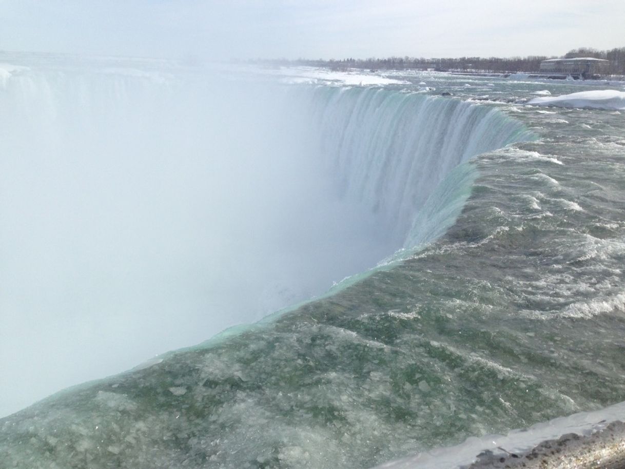 Place Niagara Falls