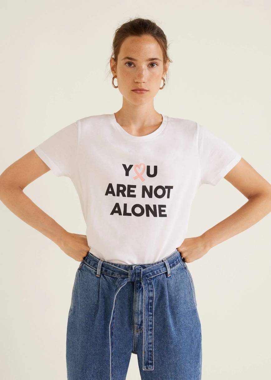 Moda Camiseta solidaria contra el cáncer de Mango 