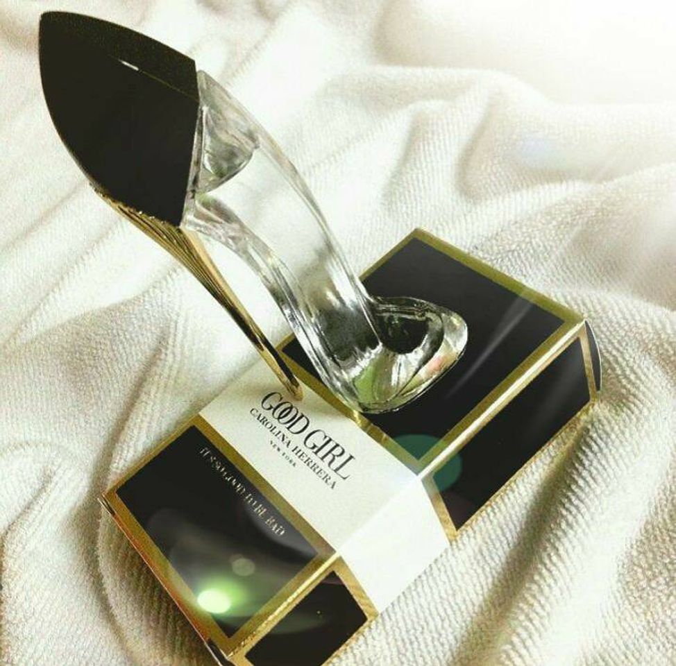 Social Miniatura Carolina Herrera Good Girl Feminino