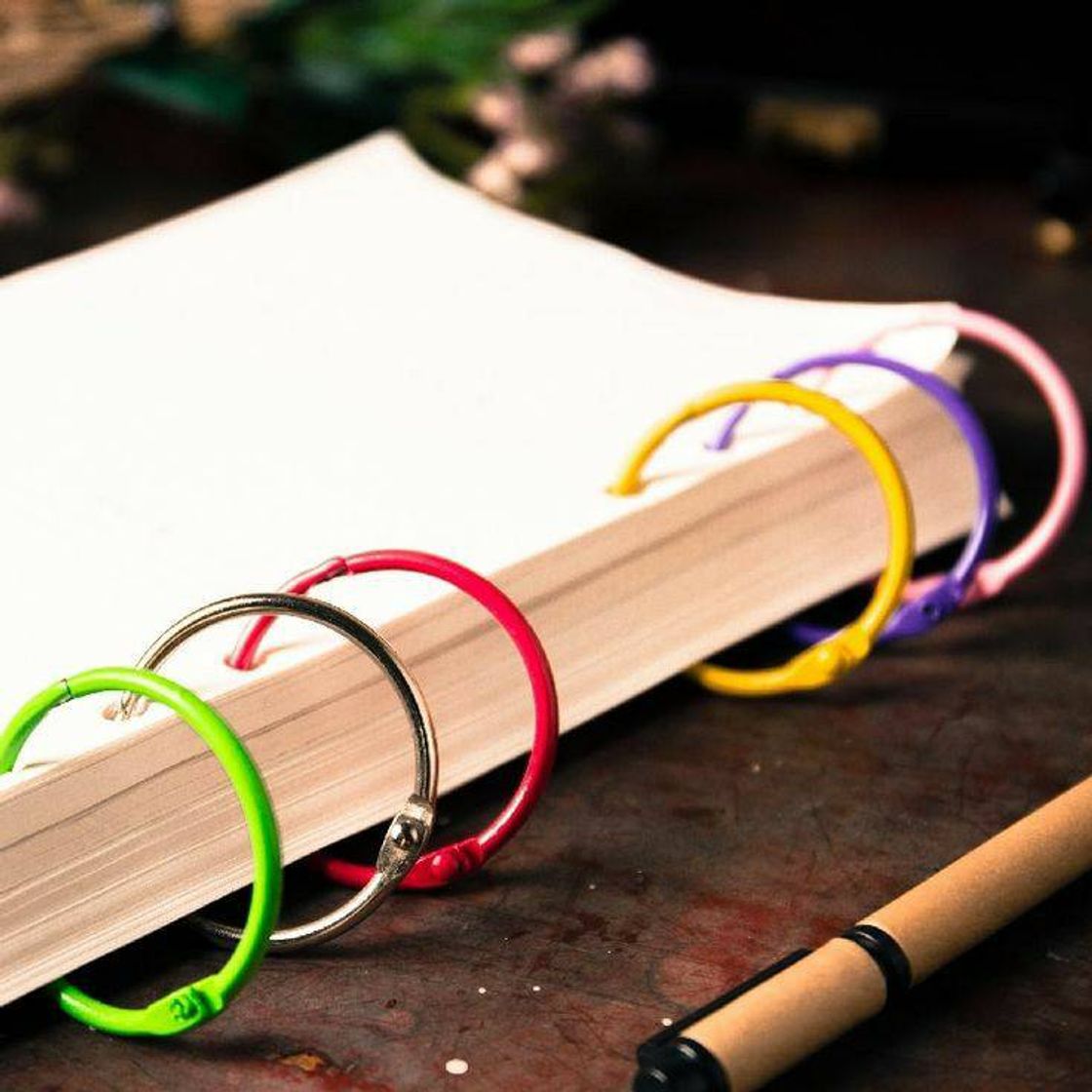 Social Anel Colorido Encardenador 