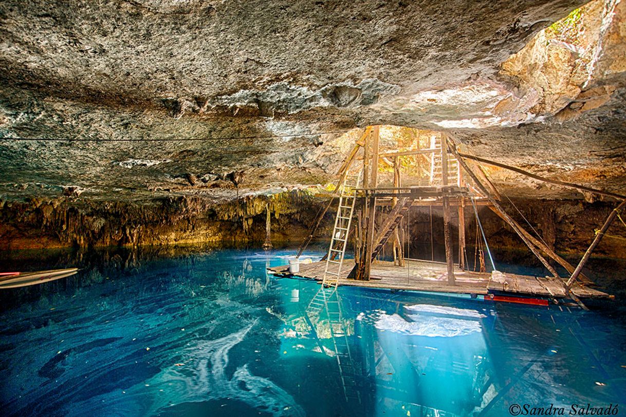 Place Cenote Kin-Ha