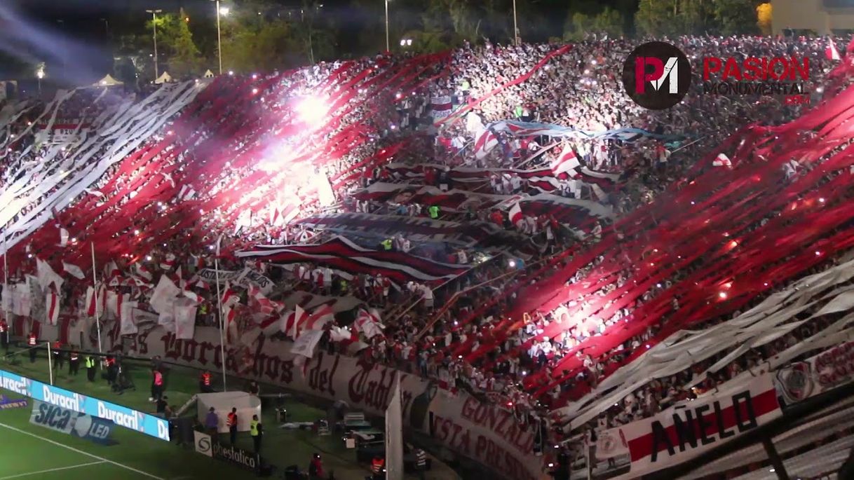 Fashion Por ESTO la HINCHADA de RIVER es DIFERENTE... - YouTube