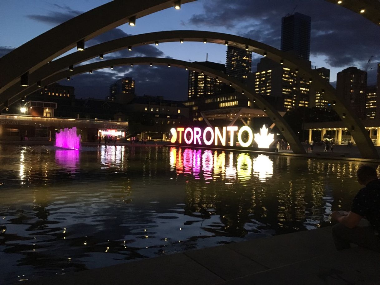 Lugar Toronto City Hall