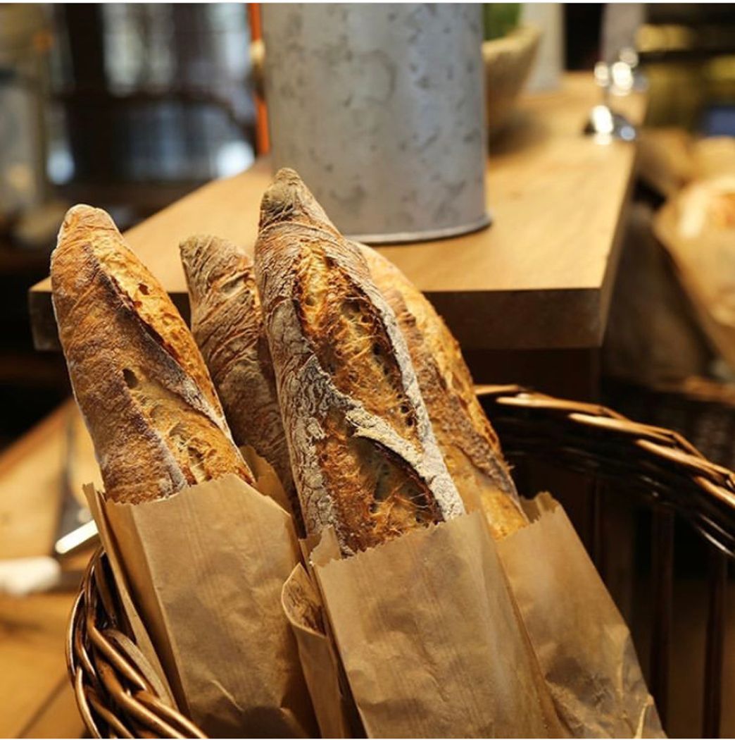 Restaurants Lucca Cafés Especiais e Pães de Fermentação Natural