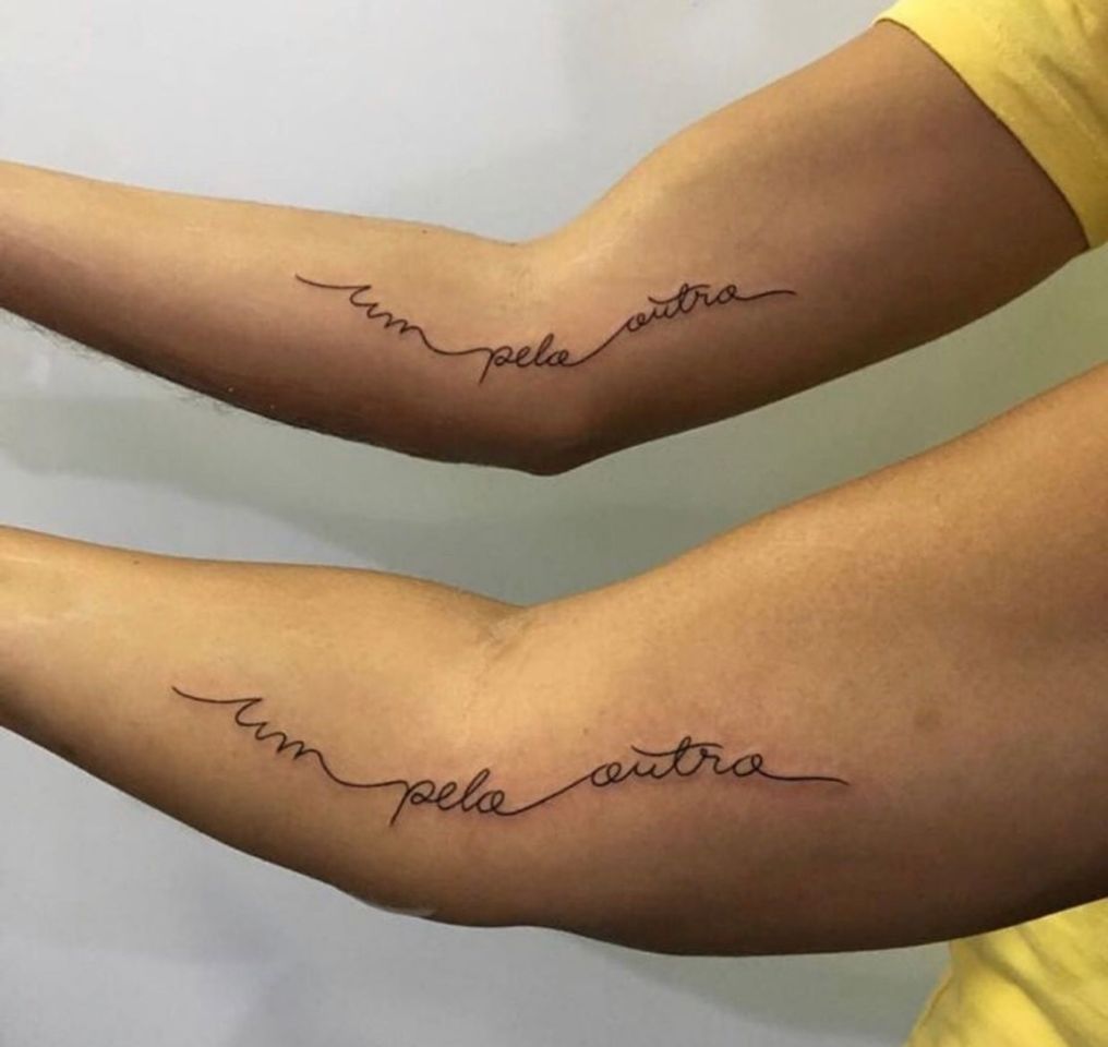 Fashion TATUAGEM EM DUPLA