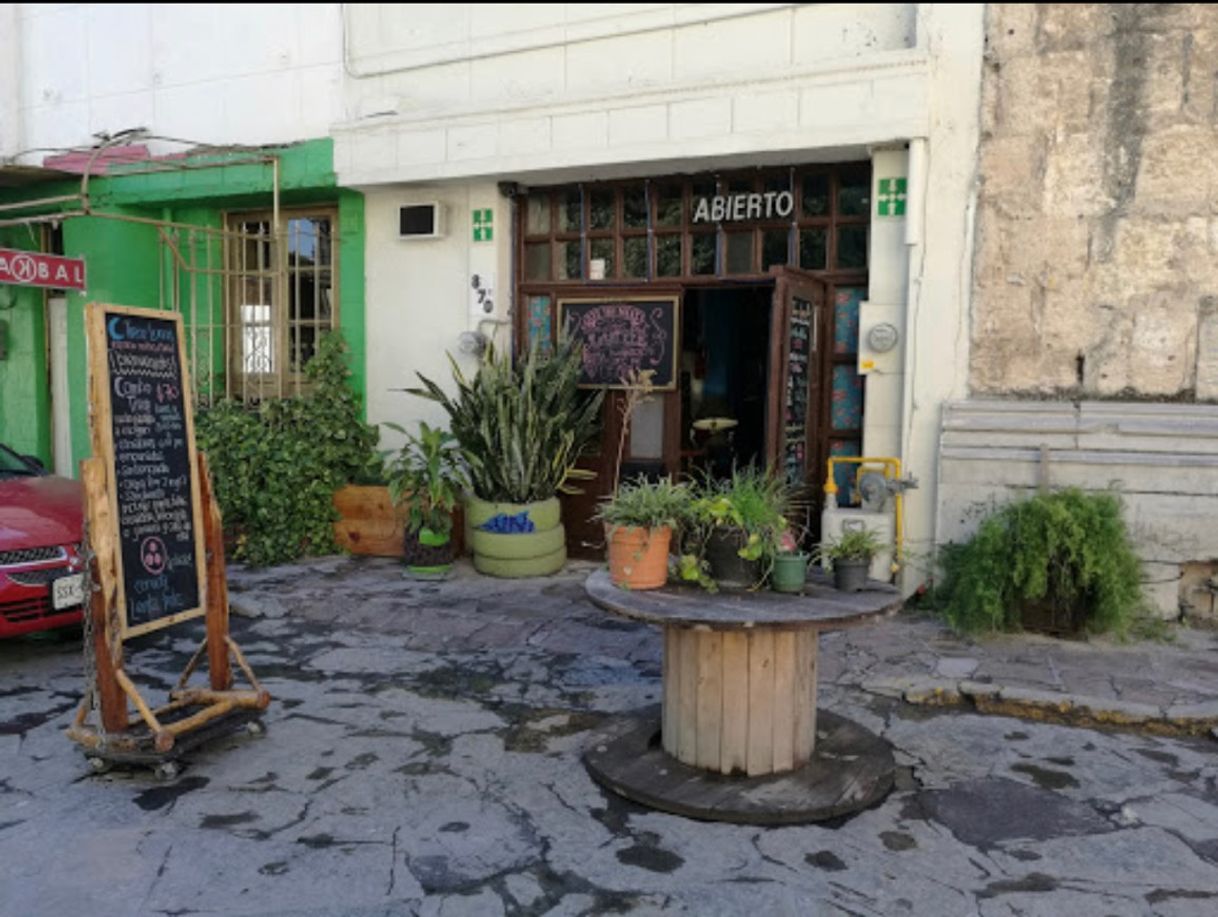 Restaurantes Trece Lunas