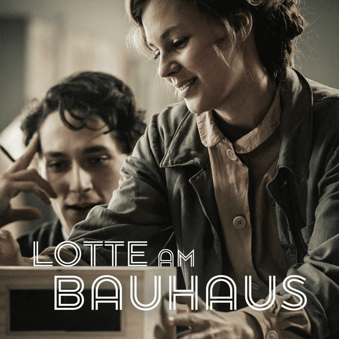 Película Lotte am Bauhaus