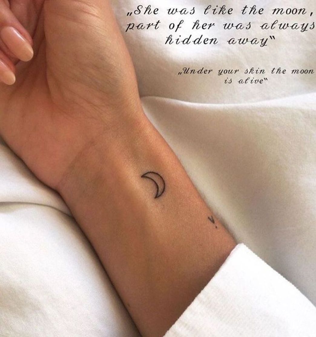 Social Tatuagem lua