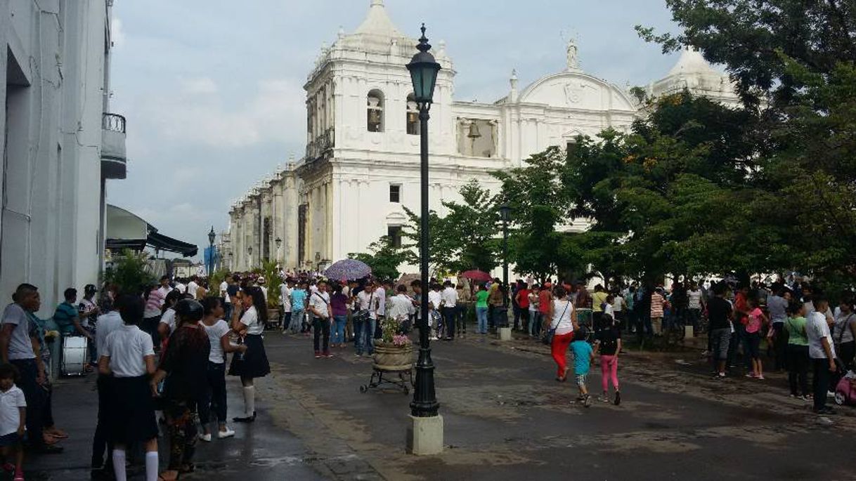 Place Catedral De Leon Nicaragua